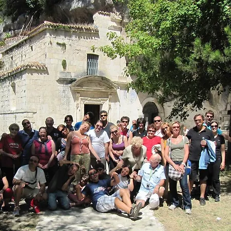 Grand Panorama Hotel